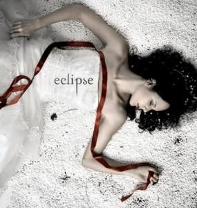 bella-eclipse-twilight-series-2619261-423-445.jpg